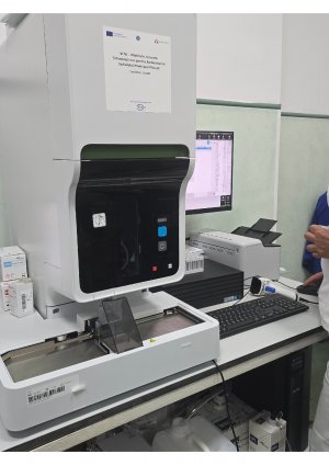Aparat_automat_hematologie_6DIFF.jpg
